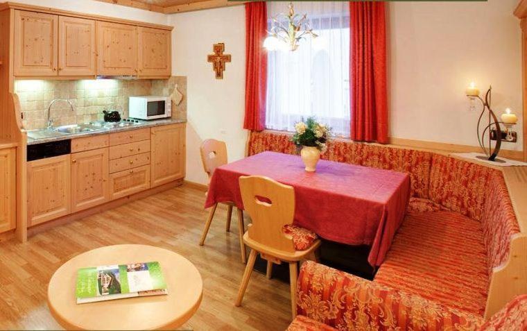 Residence Forcelles San Cassiano  Room photo