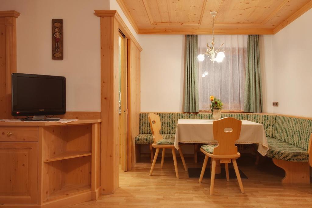 Residence Forcelles San Cassiano  Room photo